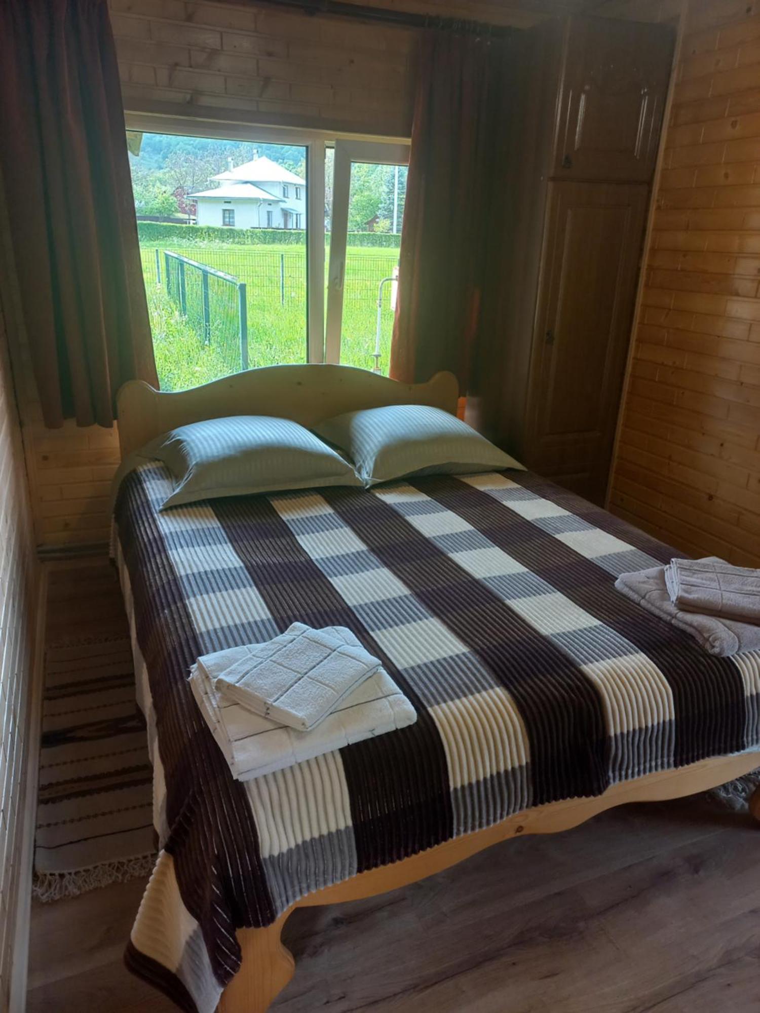 федорчуків за рікою1 Holiday home Sheshory